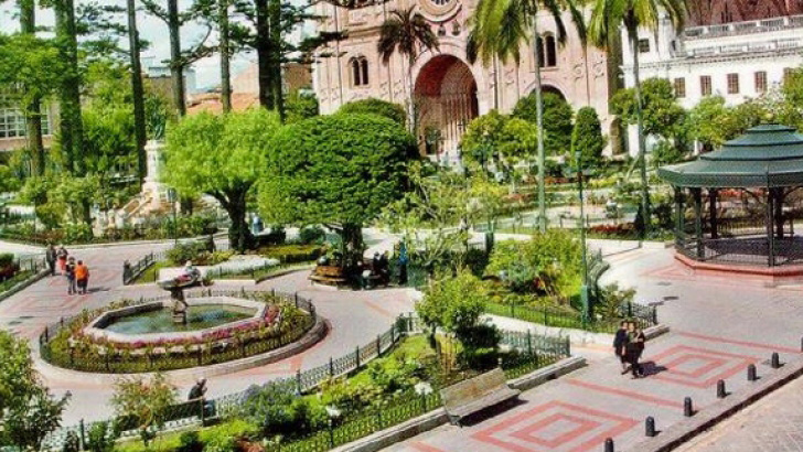 Resultado de imagen para parques de cuenca